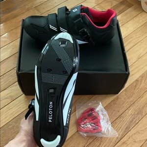 Brand new! Peloton Clip in Spin Shoes Men’s 46